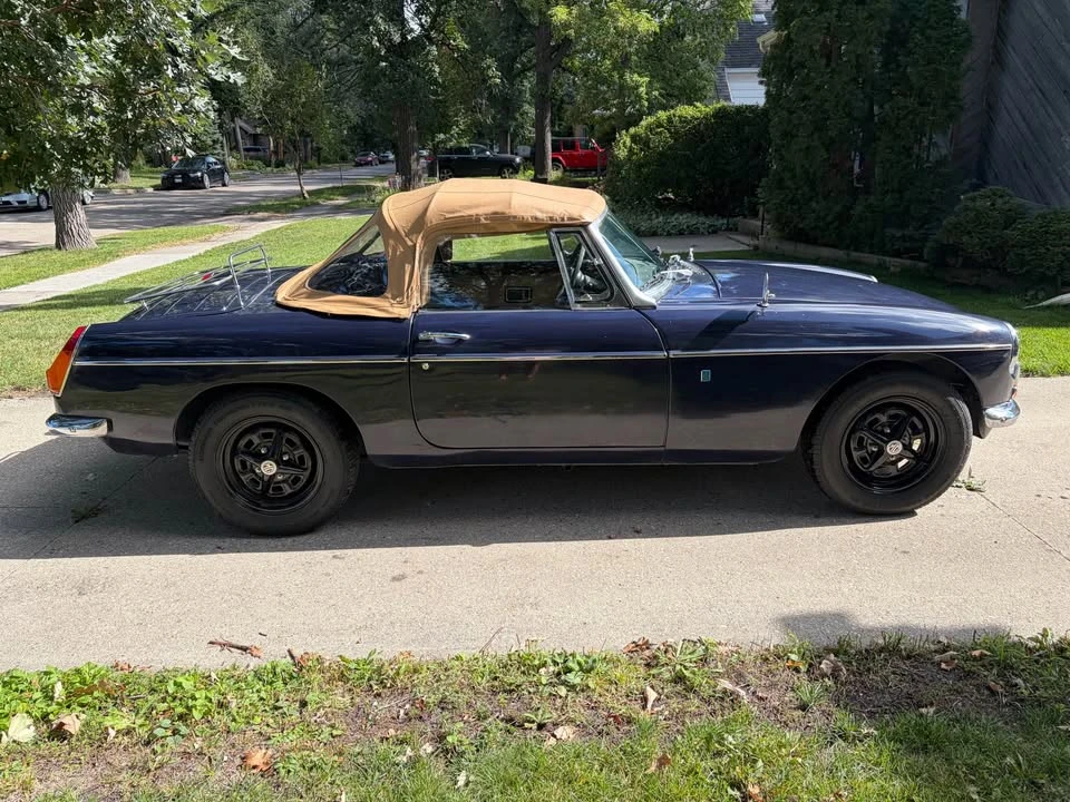 1975 MG MGB Roadster - Image 3 of 9