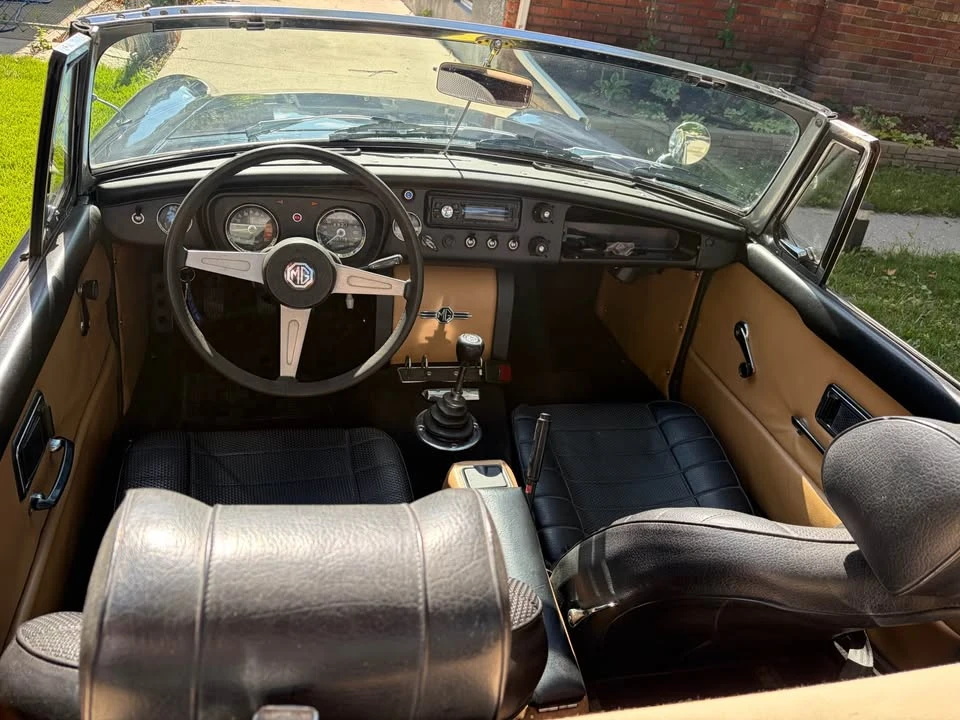 1975 MG MGB Roadster - Image 8 of 9