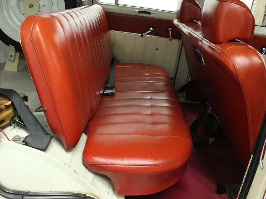 1975 Mitsubishi - Image 27 of 31