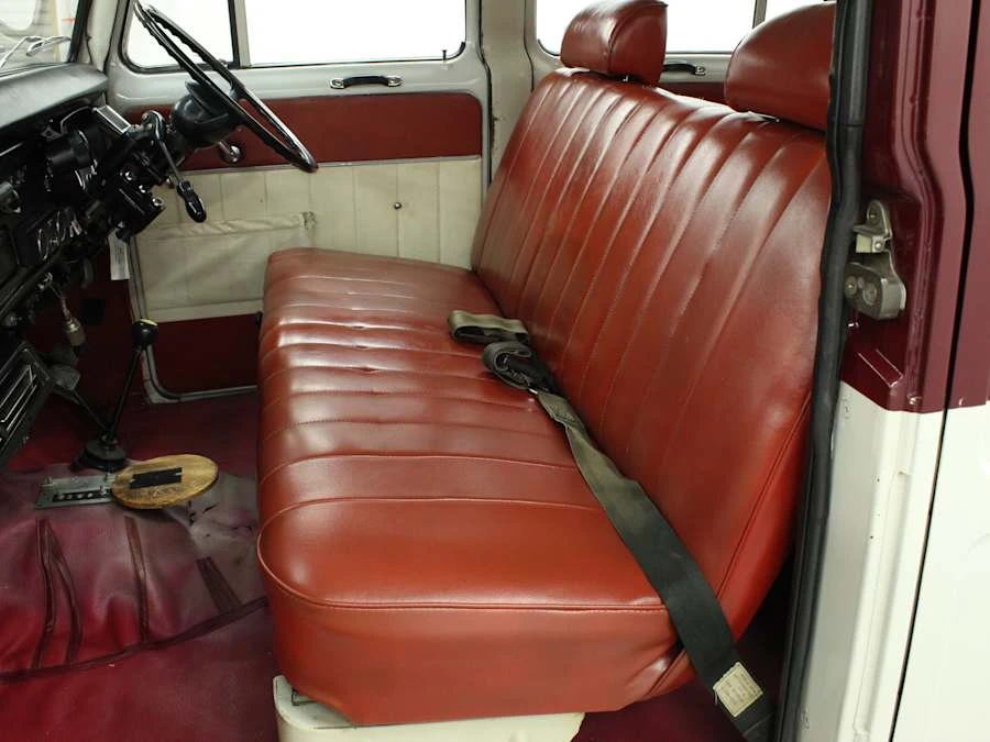 1975 Mitsubishi - Image 17 of 31