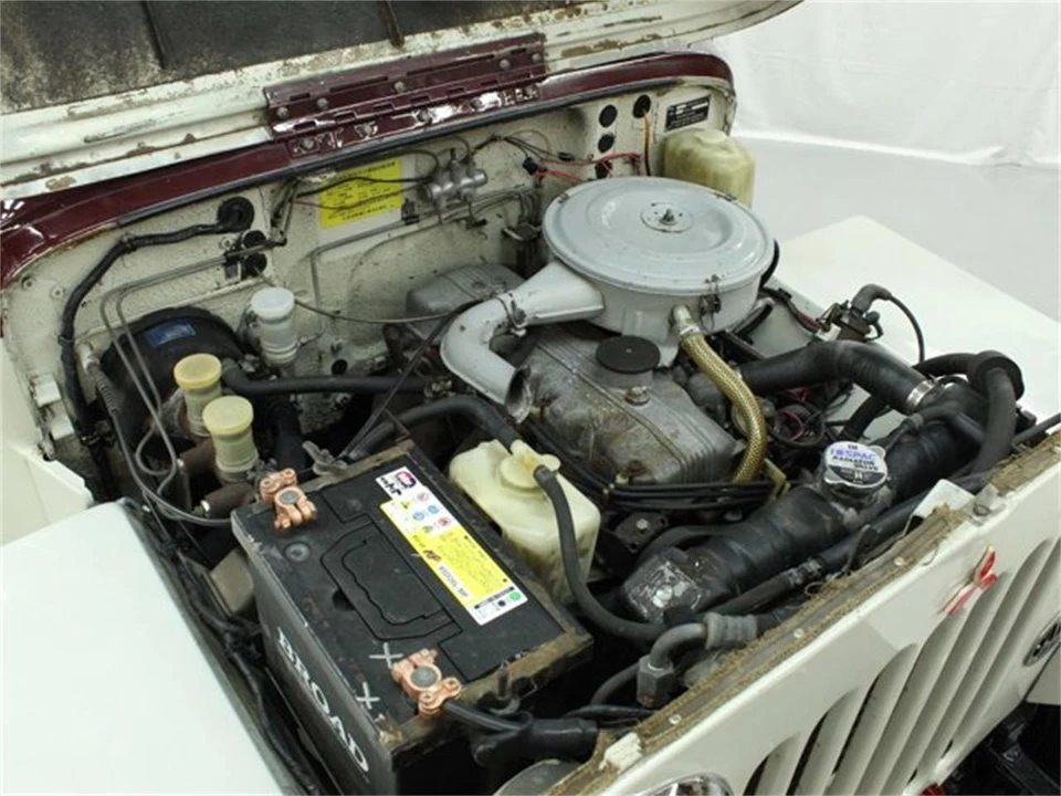 1975 Mitsubishi - Image 26 of 31