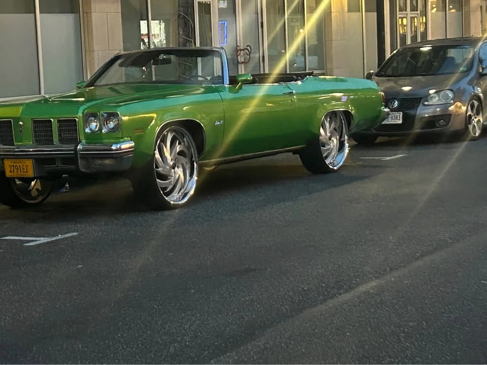 1975 Oldsmobile 88 - Image 5 of 6