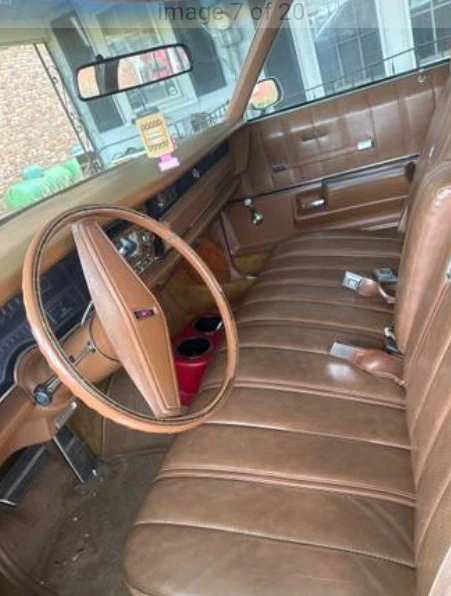 1975 Oldsmobile Custom Cruiser - Image 5 of 21