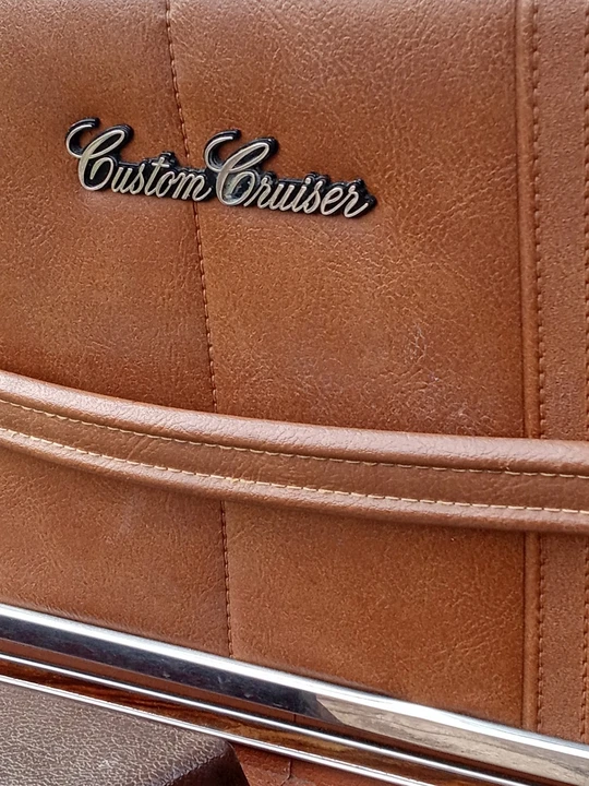 1975 Oldsmobile Custom Cruiser - Image 21 of 21