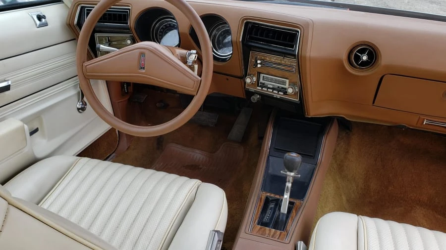 1975 Oldsmobile Cutlass 4th Gen - Image 4 of 12
