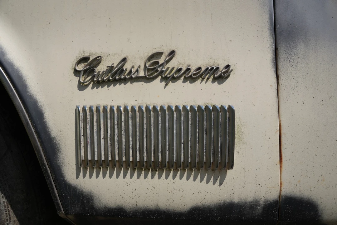 1975 Oldsmobile Cutlass 4th Gen - Image 22 of 31