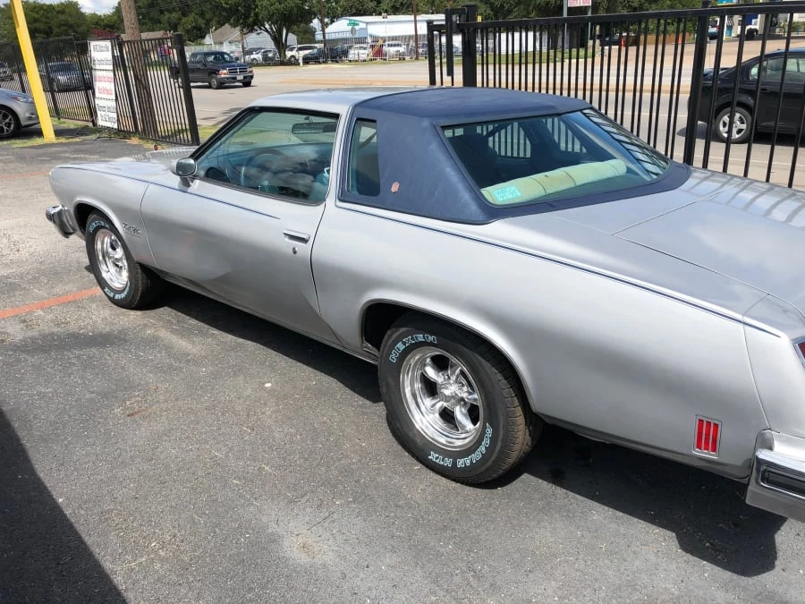 1975 Oldsmobile Cutlass 4th Gen - Image 2 of 8