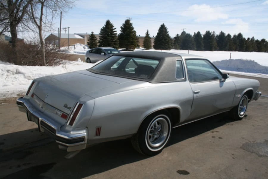 1975 Oldsmobile Cutlass 4th Gen - Image 5 of 5