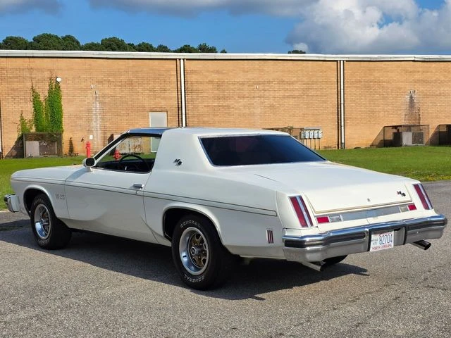 1975 Oldsmobile Cutlass 4th Gen - Image 5 of 24