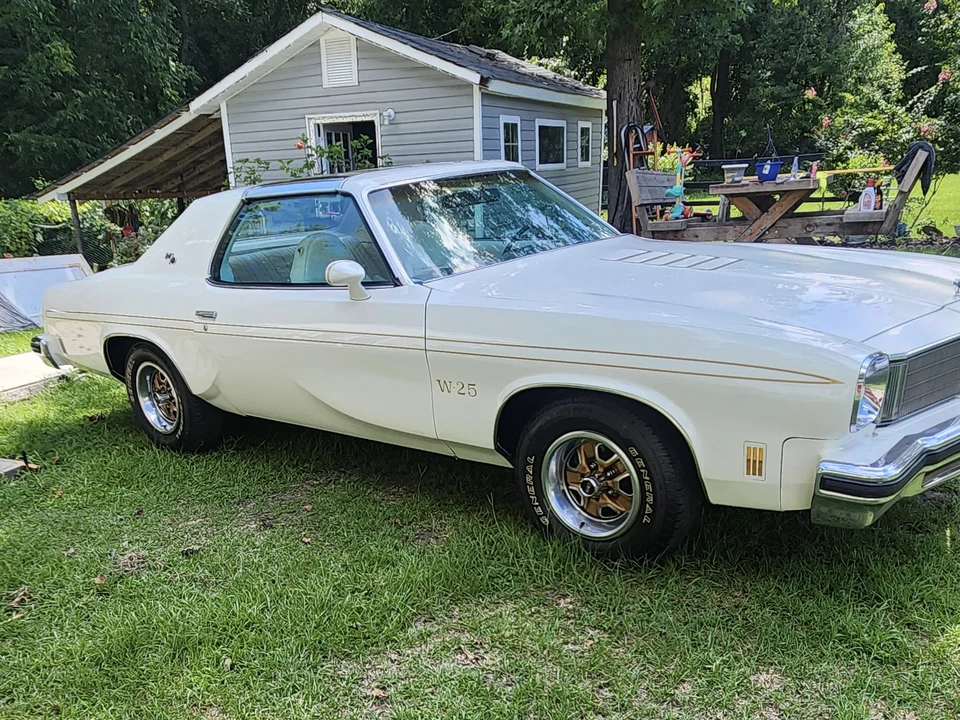 1975 Oldsmobile Cutlass 4th Gen - Image 8 of 24