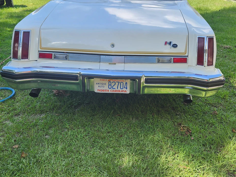 1975 Oldsmobile Cutlass 4th Gen - Image 7 of 24