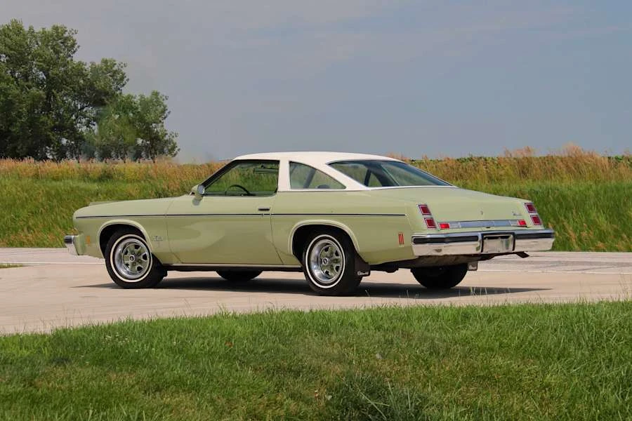1975 Oldsmobile Cutlass 4th Gen - Image 9 of 28