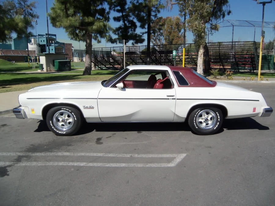 1975 Oldsmobile Cutlass 4th Gen - Image 2 of 6