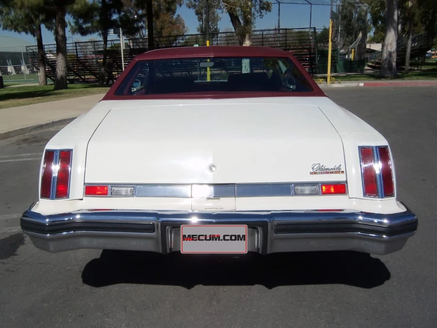 1975 Oldsmobile Cutlass 4th Gen - Image 3 of 6