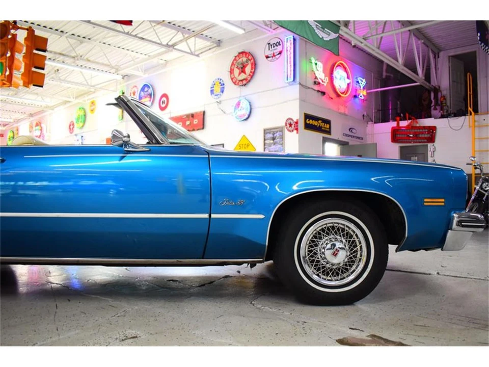 1975 Oldsmobile 88 - Image 8 of 31