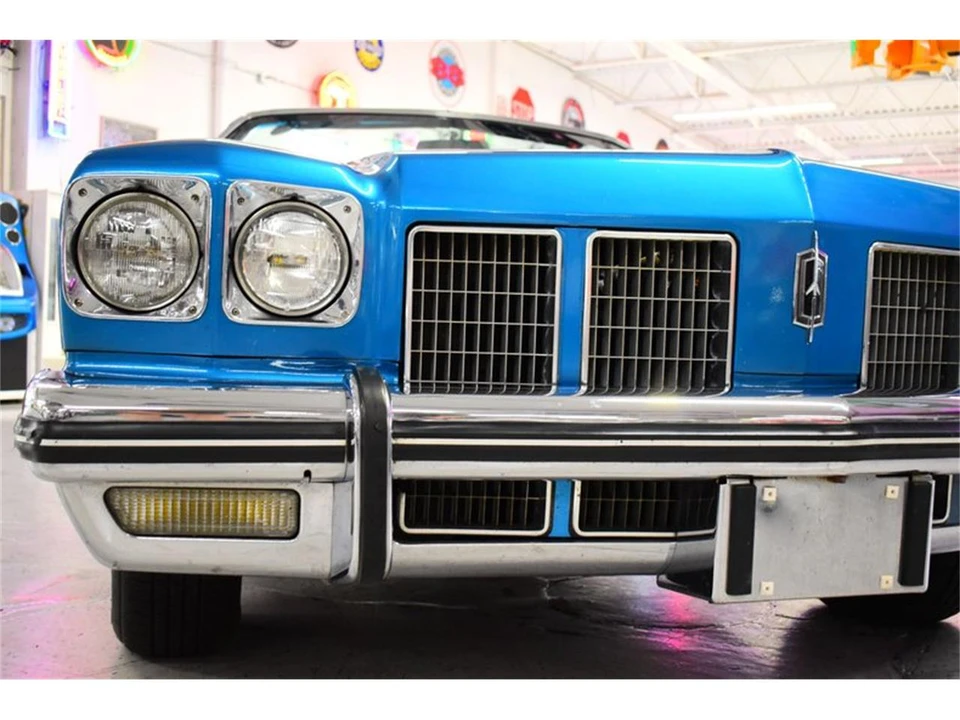 1975 Oldsmobile 88 - Image 29 of 31