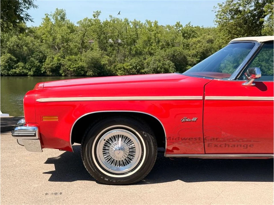 1975 Oldsmobile 88 - Image 15 of 31