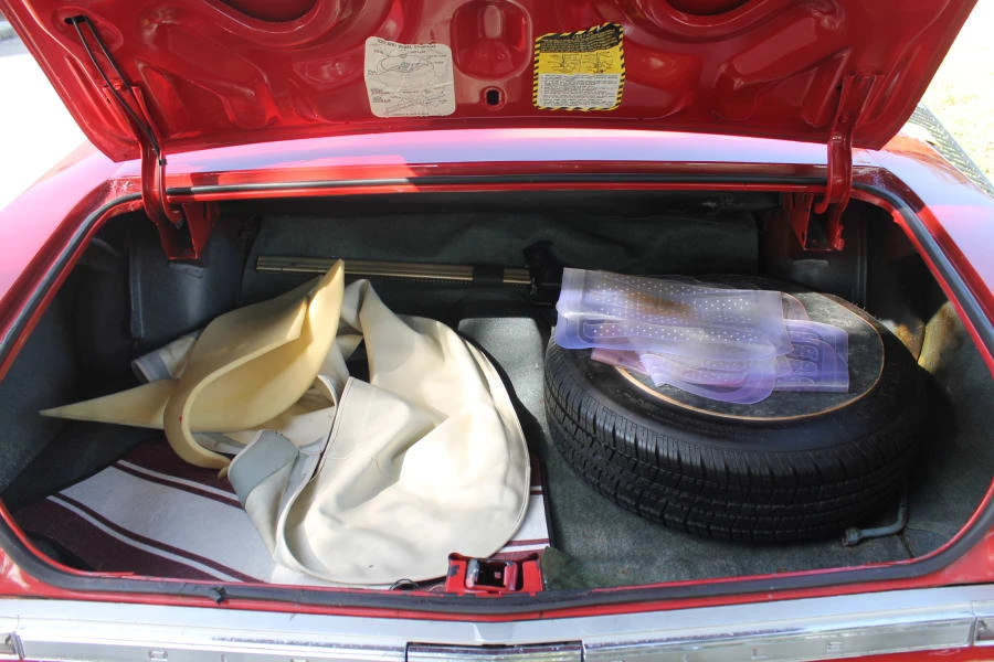 1975 Oldsmobile 88 - Image 11 of 12