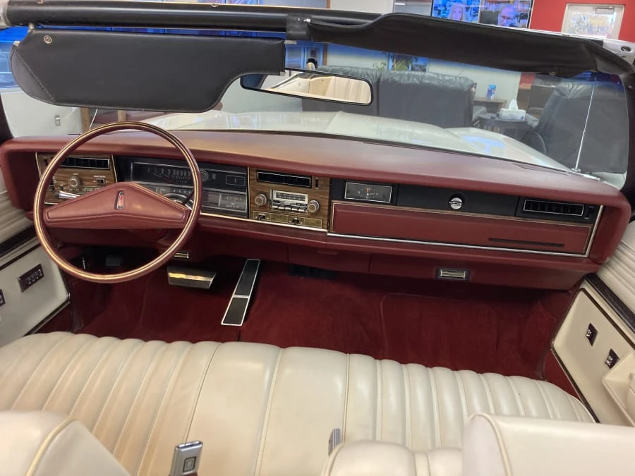 1975 Oldsmobile 88 - Image 12 of 31