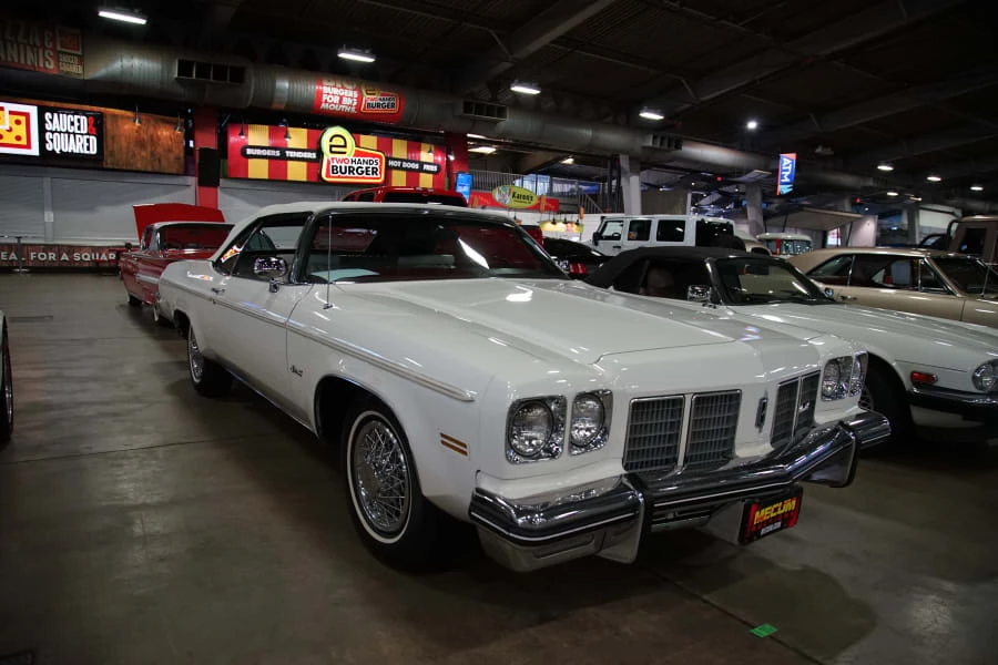 1975 Oldsmobile 88 - Image 8 of 12