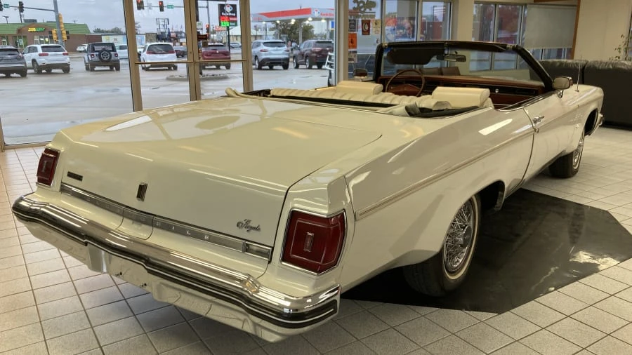 1975 Oldsmobile 88 - Image 6 of 31