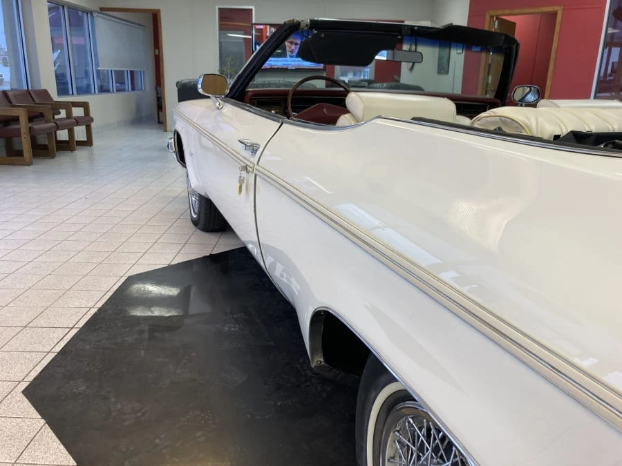 1975 Oldsmobile 88 - Image 8 of 31