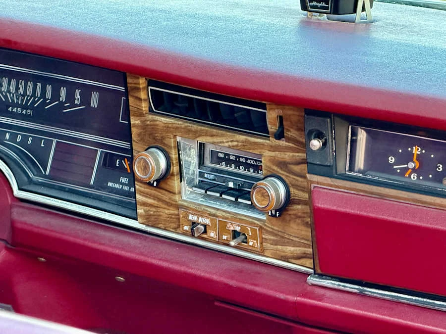1975 Oldsmobile 88 - Image 24 of 29