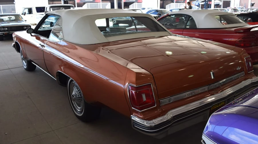1975 Oldsmobile 88 - Image 2 of 9