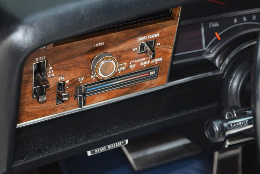 1975 Oldsmobile 88 - Image 3 of 9