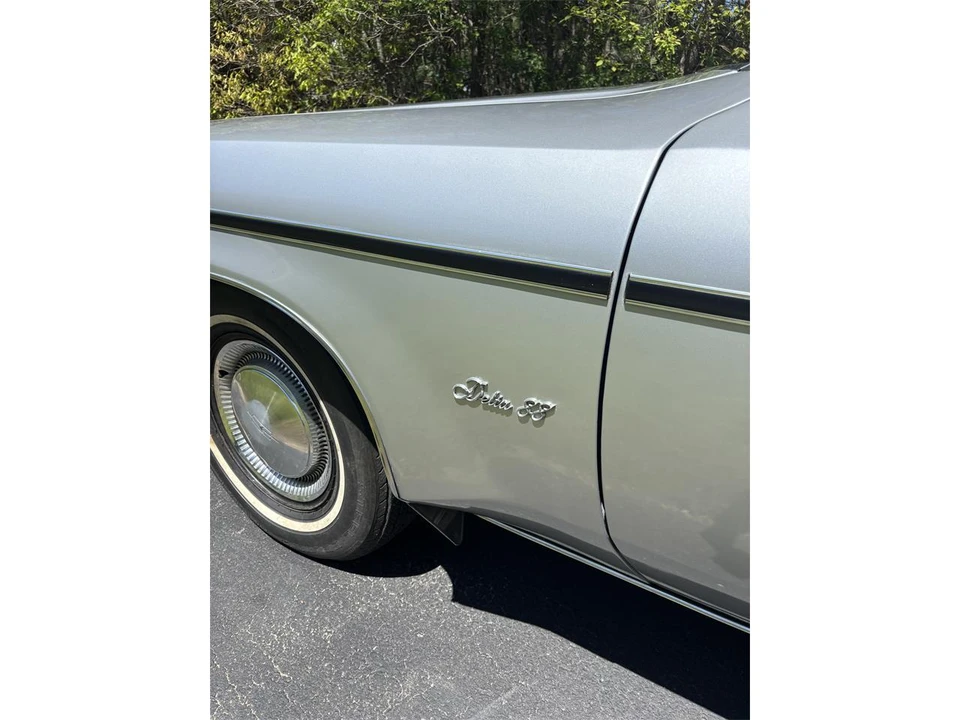 1975 Oldsmobile 88 - Image 2 of 18