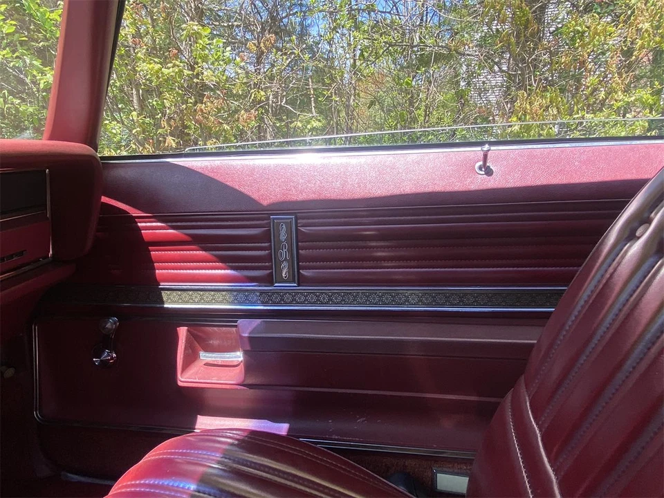 1975 Oldsmobile 88 - Image 11 of 18