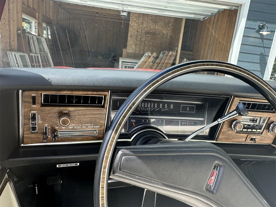 1975 Oldsmobile 88 - Image 25 of 31
