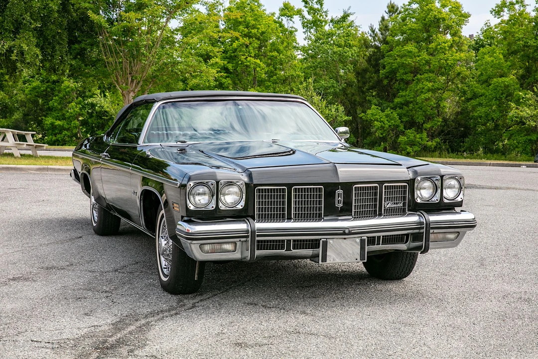 1975 Oldsmobile 88 - Image 5 of 31