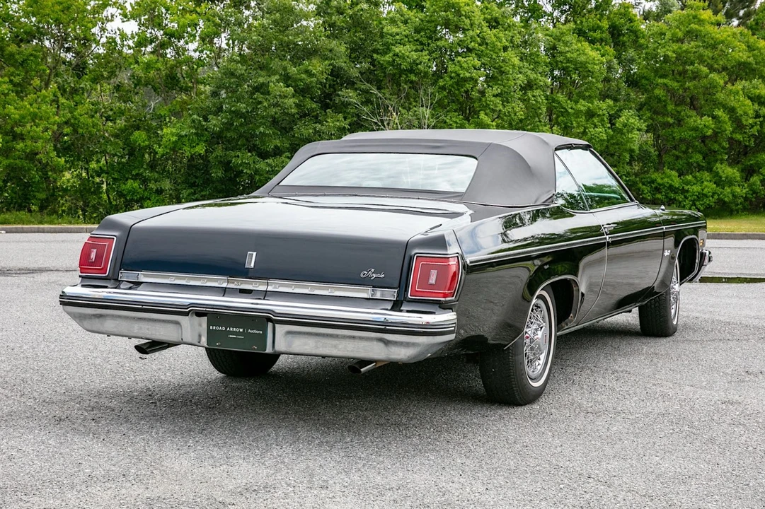 1975 Oldsmobile 88 - Image 16 of 31
