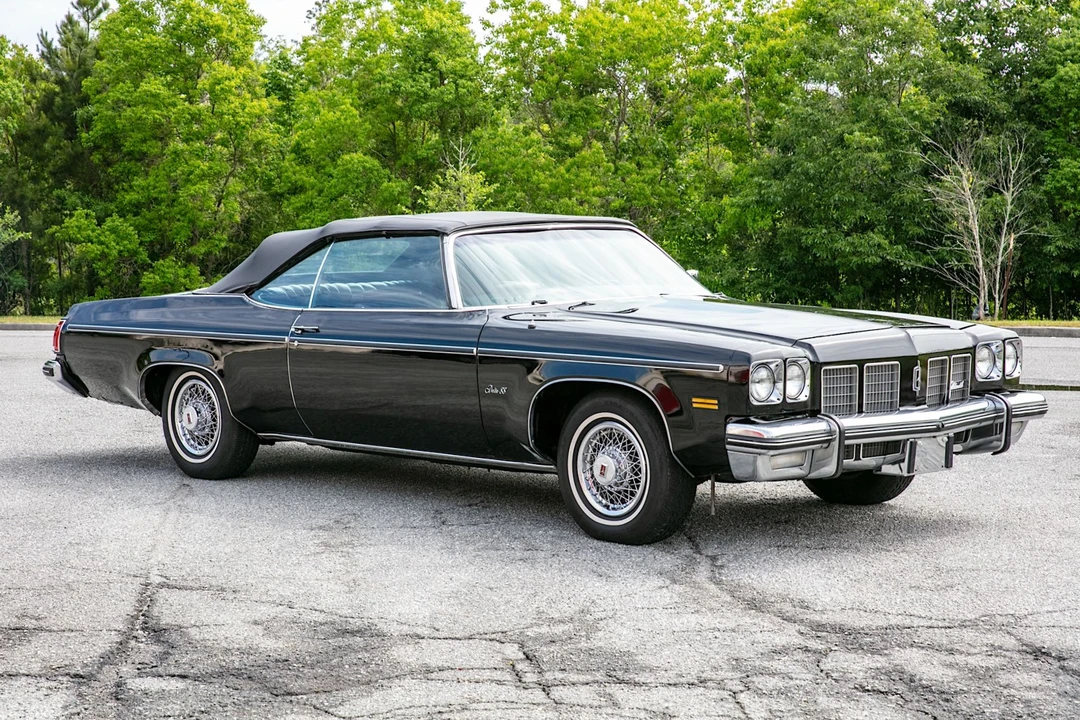 1975 Oldsmobile 88 - Image 3 of 31