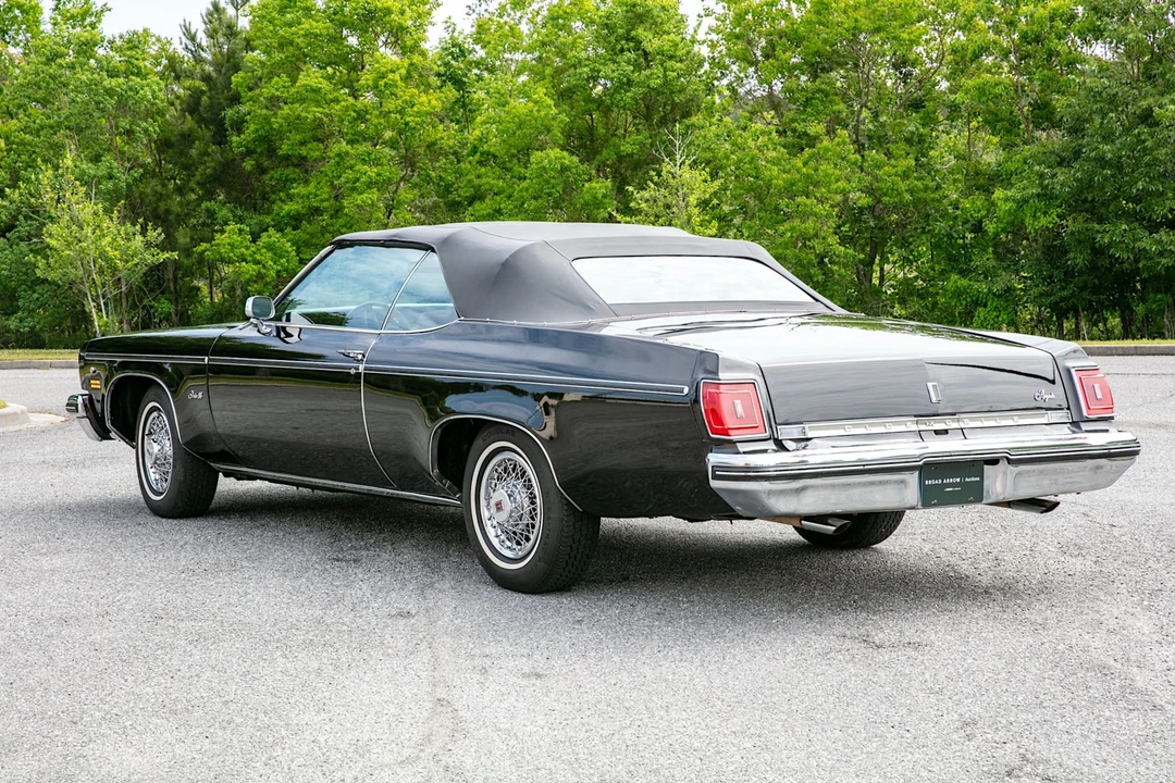 1975 Oldsmobile 88 - Image 12 of 31