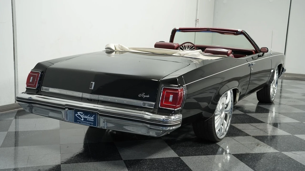 1975 Oldsmobile 88 - Image 10 of 12