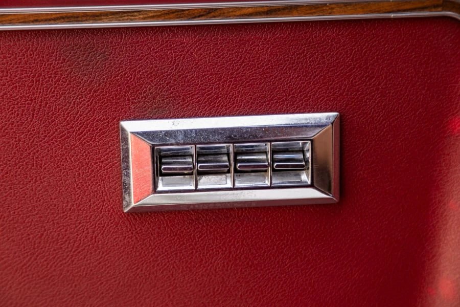 1975 Oldsmobile 88 - Image 23 of 27