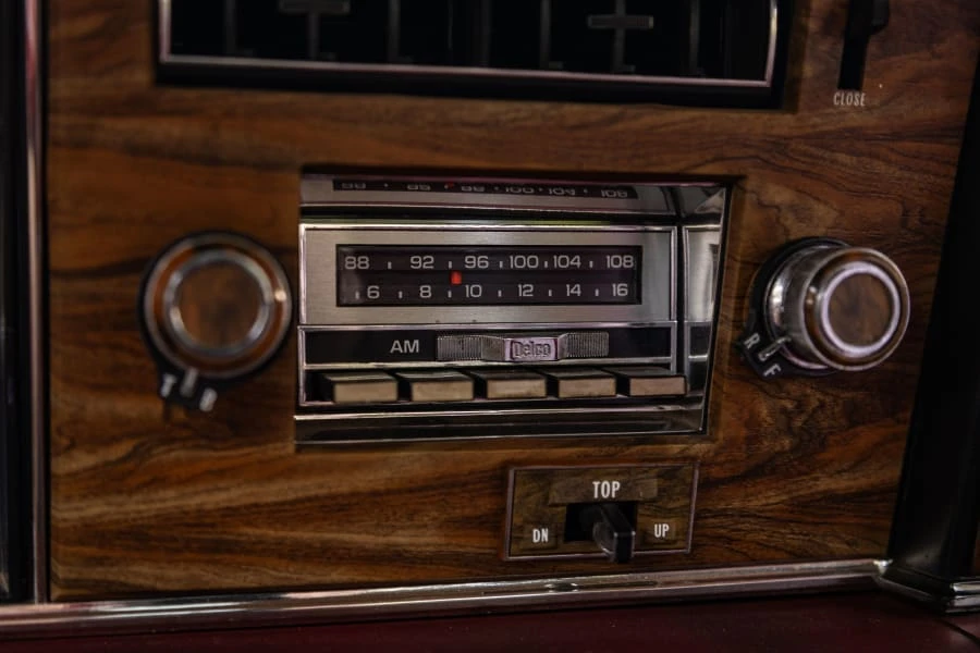 1975 Oldsmobile 88 - Image 16 of 27