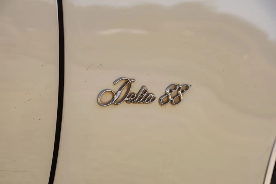 1975 Oldsmobile 88 - Image 7 of 27