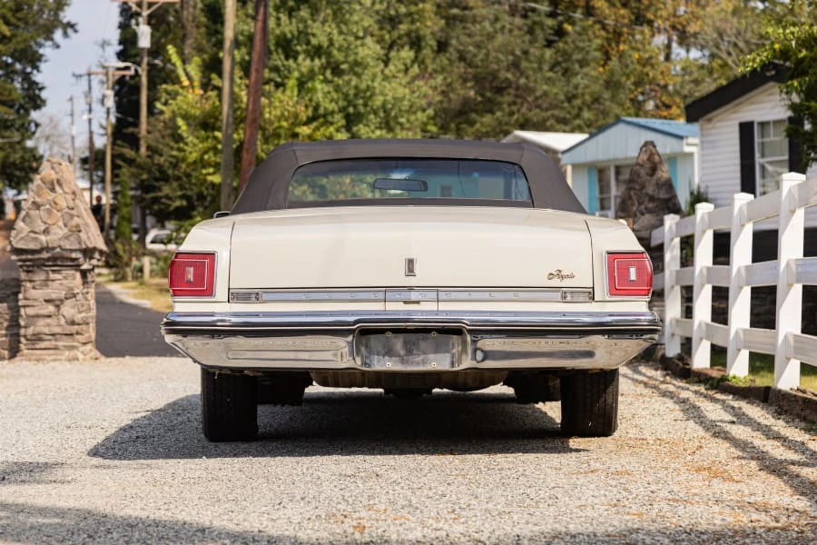 1975 Oldsmobile 88 - Image 5 of 27