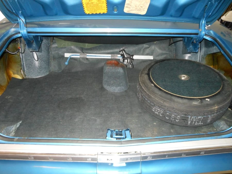 1975 Oldsmobile 88 - Image 7 of 8