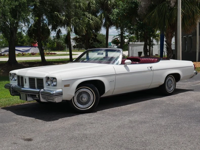 1975 Oldsmobile 88 - Image 2 of 31