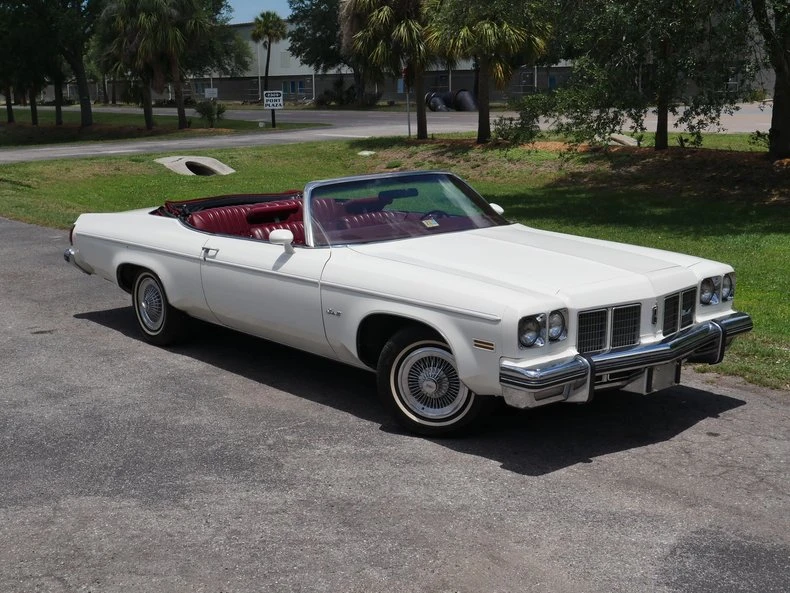 1975 Oldsmobile 88 - Image 3 of 31