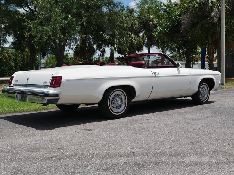 1975 Oldsmobile 88 - Image 6 of 31
