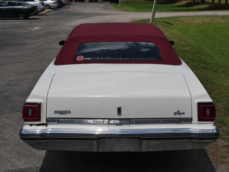 1975 Oldsmobile 88 - Image 24 of 31