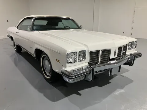 1975 Oldsmobile Delta 88 Royale Convertible