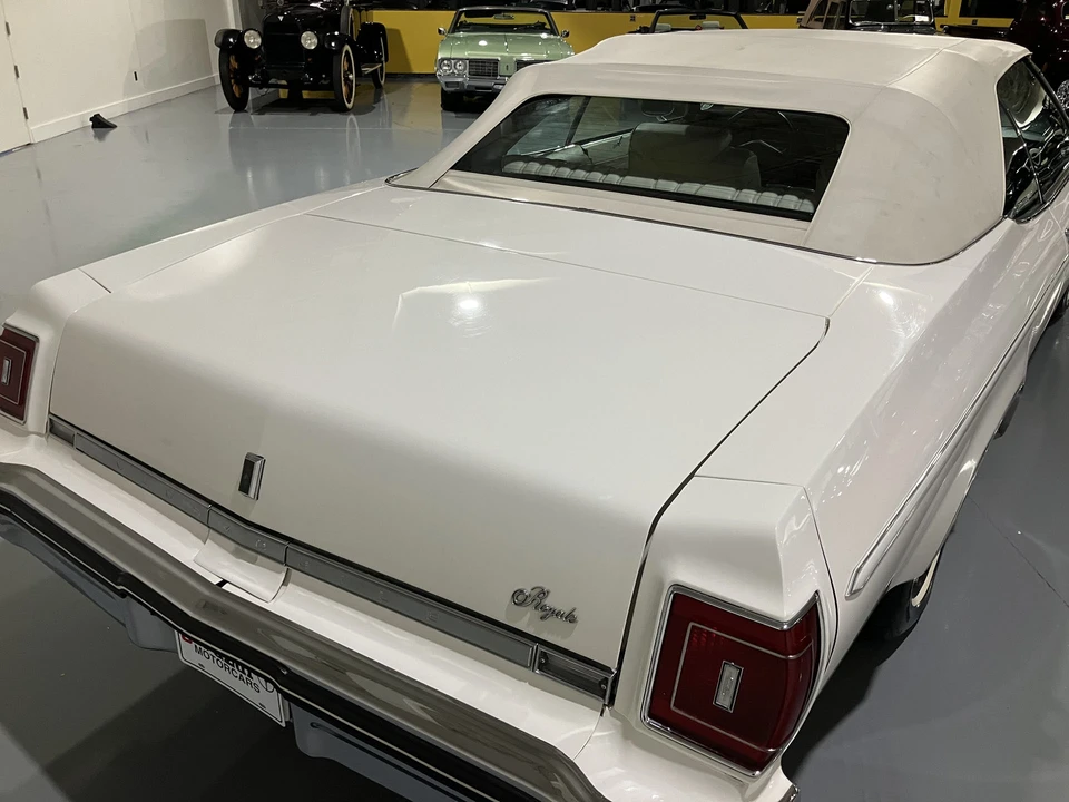 1975 Oldsmobile 88 - Image 24 of 31