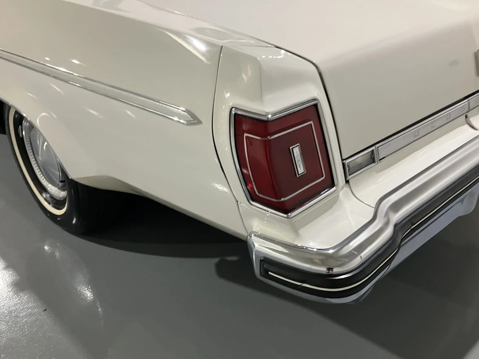 1975 Oldsmobile 88 - Image 28 of 31