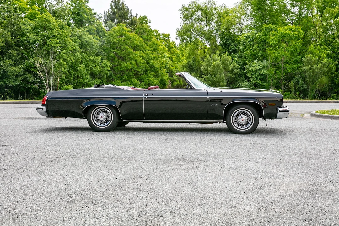 1975 Oldsmobile 88 - Image 3 of 31